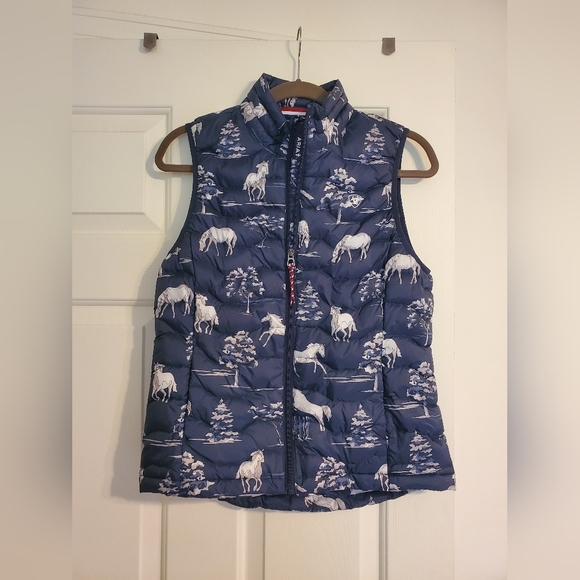 Ariat Navy Blue Ideal Down Zip Front Vest Pasture Shadow Print Women's Small - Picture 2 of 8